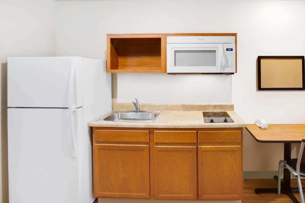 Woodspring Suites Колидж Стейшън Екстериор снимка