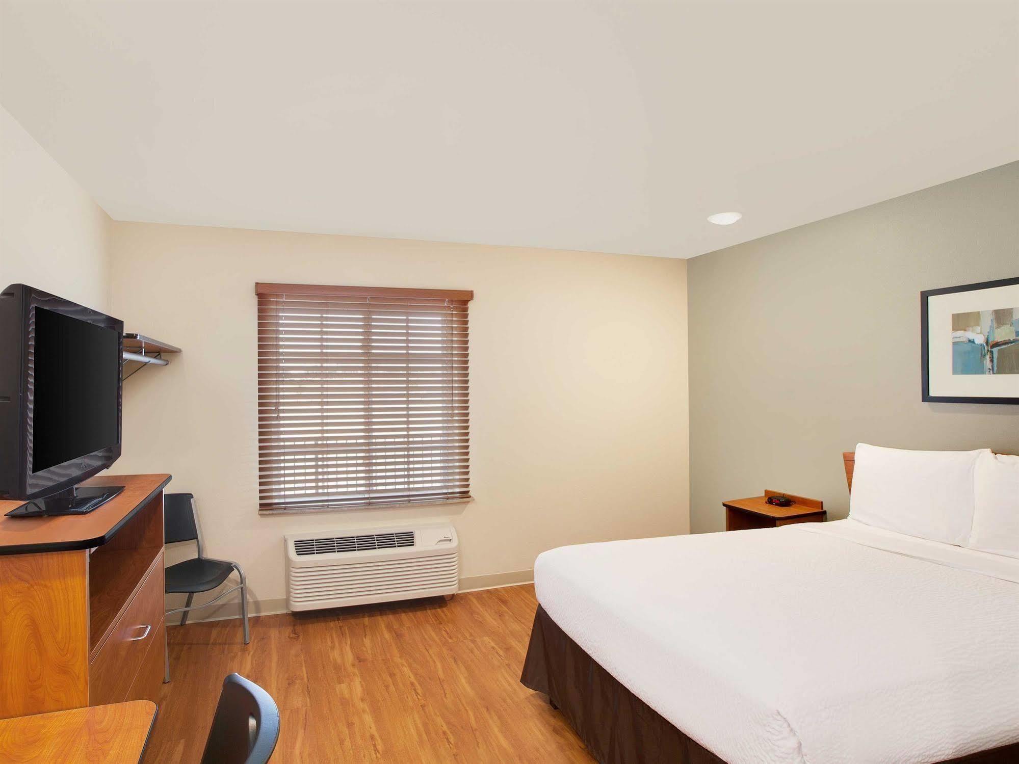 Woodspring Suites Колидж Стейшън Екстериор снимка